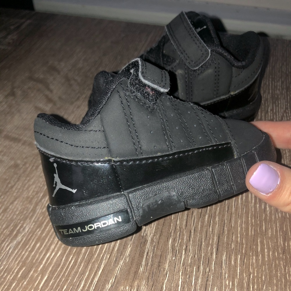 Air Jordan toddler shoes size 3c